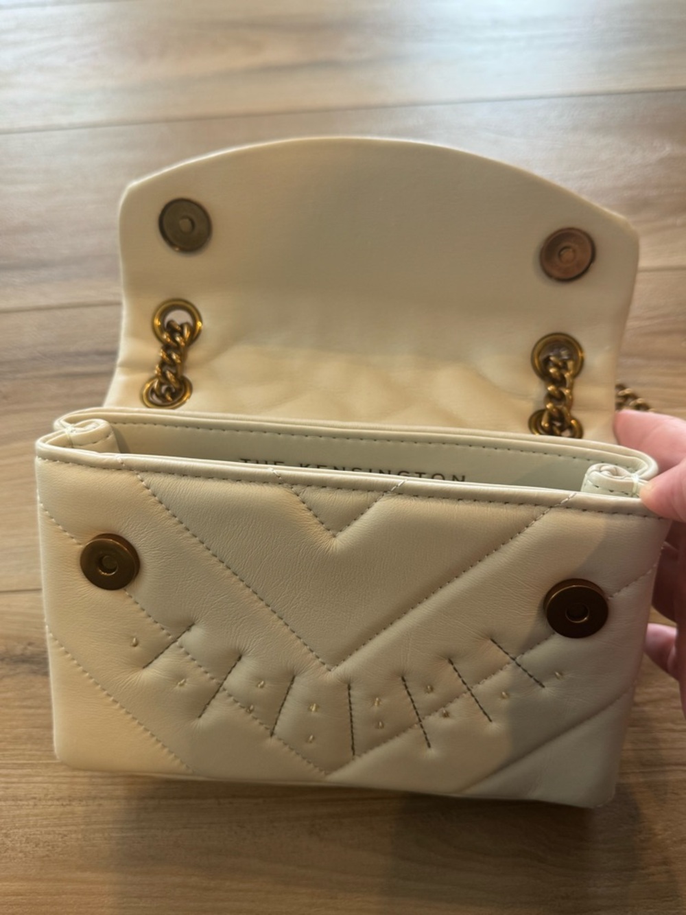 Kurt Geiger Cream Quilted Crossbody Bag with eye detail and matching shoes - Picture 2 of 5